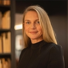 Orsolya Szekely 
